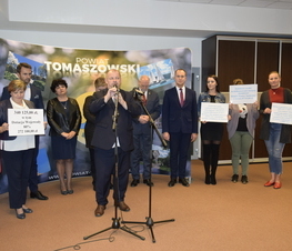 Zdjęcie z galerii: Dodatkowe środki dla Domów Pomocy Społecznej