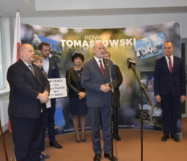 Zdjęcie z galerii: Dodatkowe środki dla Domów Pomocy Społecznej