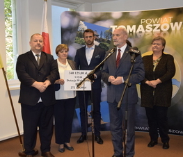 Zdjęcie z galerii: Dodatkowe środki dla Domów Pomocy Społecznej