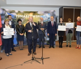 Zdjęcie z galerii: Dodatkowe środki dla Domów Pomocy Społecznej