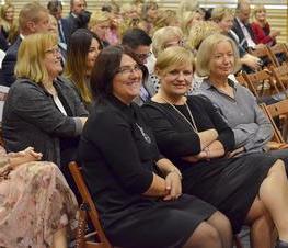 Zdjęcie z galerii: Uroczystość z okazji Dnia Edukacji Narodowej
