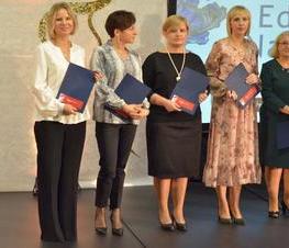 Zdjęcie z galerii: Uroczystość z okazji Dnia Edukacji Narodowej