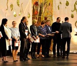 Zdjęcie z galerii: Uroczystość z okazji Dnia Edukacji Narodowej