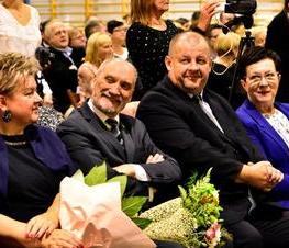 Zdjęcie z galerii: Uroczystość z okazji Dnia Edukacji Narodowej
