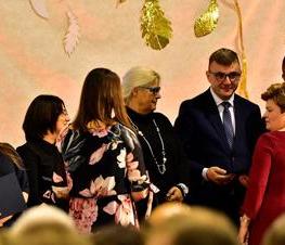 Zdjęcie z galerii: Uroczystość z okazji Dnia Edukacji Narodowej