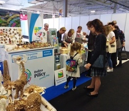 Zdjęcie z galerii: Powiat na targach World Travel Show 2019