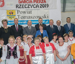 Zdjęcie z galerii: Darły pierze w Rzeczycy