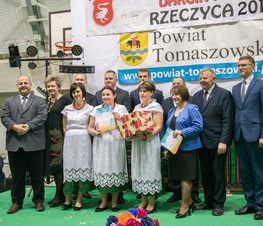 Zdjęcie z galerii: Darły pierze w Rzeczycy