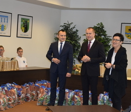 Zdjęcie z galerii: Podsumowanie projektu realizowanego przez Arkę Nadziei