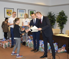 Zdjęcie z galerii: Podsumowanie projektu realizowanego przez Arkę Nadziei
