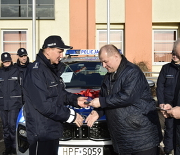 Zdjęcie z galerii: Nowy radiowóz dla Policji