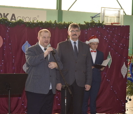 Zdjęcie z galerii: Spotkanie z okazji Świąt w ZSP Nr 3