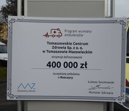 Zdjęcie z galerii: Nowe ambulanse dla Tomaszowskiego Centrum Zdrowia
