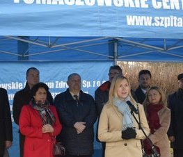 Zdjęcie z galerii: Nowe ambulanse dla Tomaszowskiego Centrum Zdrowia