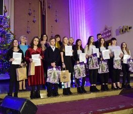 Zdjęcie z galerii: Koncert finałowy 9. Tomaszowskiego Festiwalu Kolęd i Pastorałek