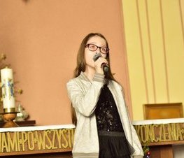 Zdjęcie z galerii: Koncert finałowy 9. Tomaszowskiego Festiwalu Kolęd i Pastorałek