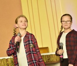 Zdjęcie z galerii: Koncert finałowy 9. Tomaszowskiego Festiwalu Kolęd i Pastorałek