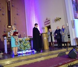 Zdjęcie z galerii: Koncert finałowy 9. Tomaszowskiego Festiwalu Kolęd i Pastorałek