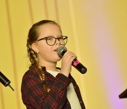 Zdjęcie z galerii: Koncert finałowy 9. Tomaszowskiego Festiwalu Kolęd i Pastorałek