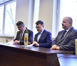 Zdjęcie z galerii: Umowa na lądowisko