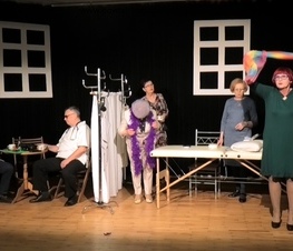 Zdjęcie z galerii: „Ofiara w bóstwo przemieniona” w wykonaniu grupy teatralnej Zapominajki