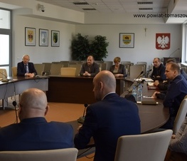 Zdjęcie z galerii: Kolejne posiedzenie Zespołu Zarządzania Kryzysowego