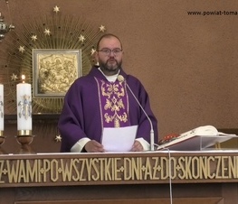 Zdjęcie z galerii: Niedzielne msze święte w kościele pw. Świętej Rodziny