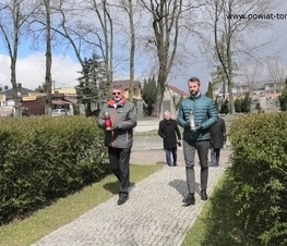 Zdjęcie z galerii: Pamięć o 80. rocznicy zbrodni katyńskiej