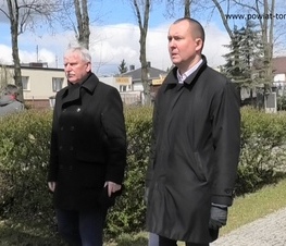 Zdjęcie z galerii: Pamięć o 80. rocznicy zbrodni katyńskiej