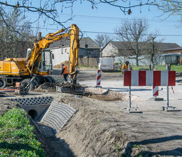 Zdjęcie z galerii: Przebudowa skrzyżowania drogi powiatowej nr 4303E z drogą gminną nr 116402E w m. Łazisko