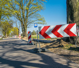 Zdjęcie z galerii: Budowa chodnika w ciągu drogi powiatowej nr 4314E miejscowości Henryków