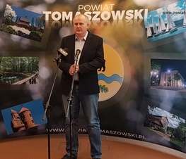 Zdjęcie z galerii: Zmiany w obsłudze interesantów w budynku Starostwa od poniedziałku, 27 kwietnia 2020