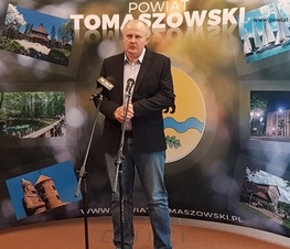 Zdjęcie z galerii: Zmiany w obsłudze interesantów w budynku Starostwa od poniedziałku, 27 kwietnia 2020
