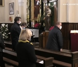 Zdjęcie z galerii: Msza święta w intencji Ojczyzny i Najświętszej Marii Panny, Królowej Polski