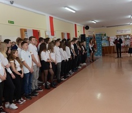 Zdjęcie z galerii: Majowe święta w ZSP nr 8 