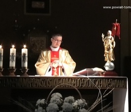 Zdjęcie z galerii: Niedzielne msze święte w kościele pw. Świętej Rodziny w Tomaszowie Mazowieckim