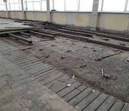 Zdjęcie z galerii: Ruszyły prace przy modernizacji sali gimnastycznej ZSP 8