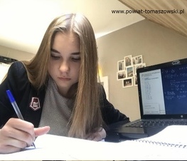 Zdjęcie z galerii: Nagrody w Tomaszowskim Festiwalu Kwarantanny