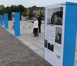 Zdjęcie z galerii: Wystawa poświęcona Janowi Pawłowi II