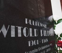 Zdjęcie z galerii: PCAS uczcił 72. rocznicę śmierci patrona placówki- pułkownika Witolda Pileckiego