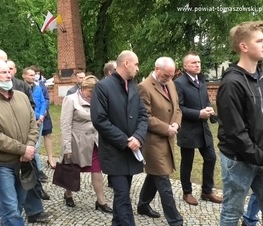 Zdjęcie z galerii: W Będkowie upamiętniono Błażeja Stolarskiego, działacza społecznego i politycznego, jednego z przywódców ruchu ludowego