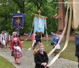 Zdjęcie z galerii: W Będkowie upamiętniono Błażeja Stolarskiego, działacza społecznego i politycznego, jednego z przywódców ruchu ludowego