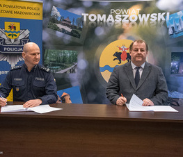 Zdjęcie z galerii: Porozumienie w sprawie dodatkowych służb policyjnych na terenie powiatu tomaszowskiego