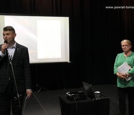 Zdjęcie z galerii: Wernisaż wystawy „Obrzędowość rodzinna w powiecie tomaszowskim” autorstwa Michała Adama Pająka