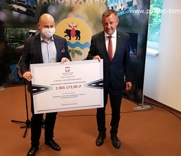Zdjęcie z galerii: Prawie 5,5 miliona złotych z Funduszu z Funduszu Dróg Samorządowych na drogi w powiecie tomaszowskim