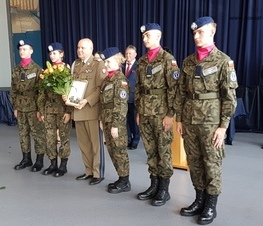 Zdjęcie z galerii: Zakończenie roku szkolnego w Zespole Szkół Ponadpodstawowych nr 1