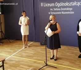 Zdjęcie z galerii: Nagrody dla uczniów z  II LO w konkursach związanych z przedsiębiorczością
