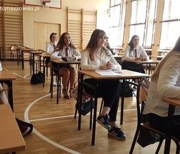 Zdjęcie z galerii: Nagrody dla uczniów z  II LO w konkursach związanych z przedsiębiorczością