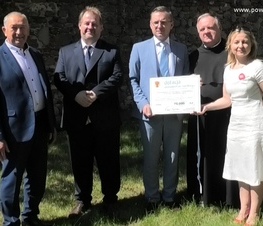 Zdjęcie z galerii: Dotacje na odrestaurowanie trzech zabytkowych  kościołów z powiatu tomaszowskiego