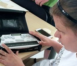 Zdjęcie z galerii: Spotkanie edukacyjne z przedstawicielami Polskiego Związku Niewidomych